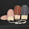 Lammfell Baby-Hand-Schuhe mit Strickbund und Schnur Lammfell Baby-Hand-Schuhe mit Strickbund und Schnur