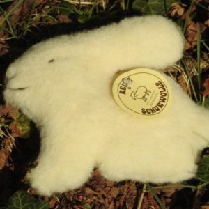 Schafwoll Flachtier Hase