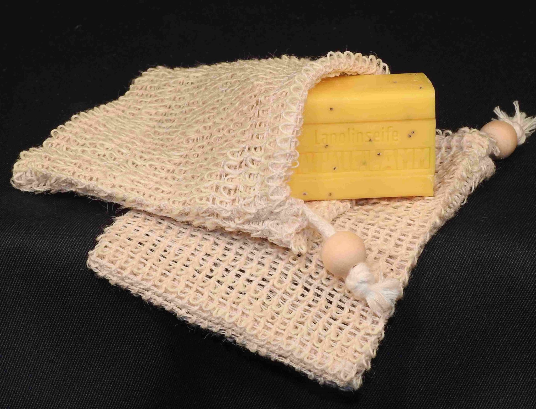 Seifensaeckchen_Sisal_mit_Lanolinseife_ Seifensaeckchen_Sisal_mit_Lanolinseife_