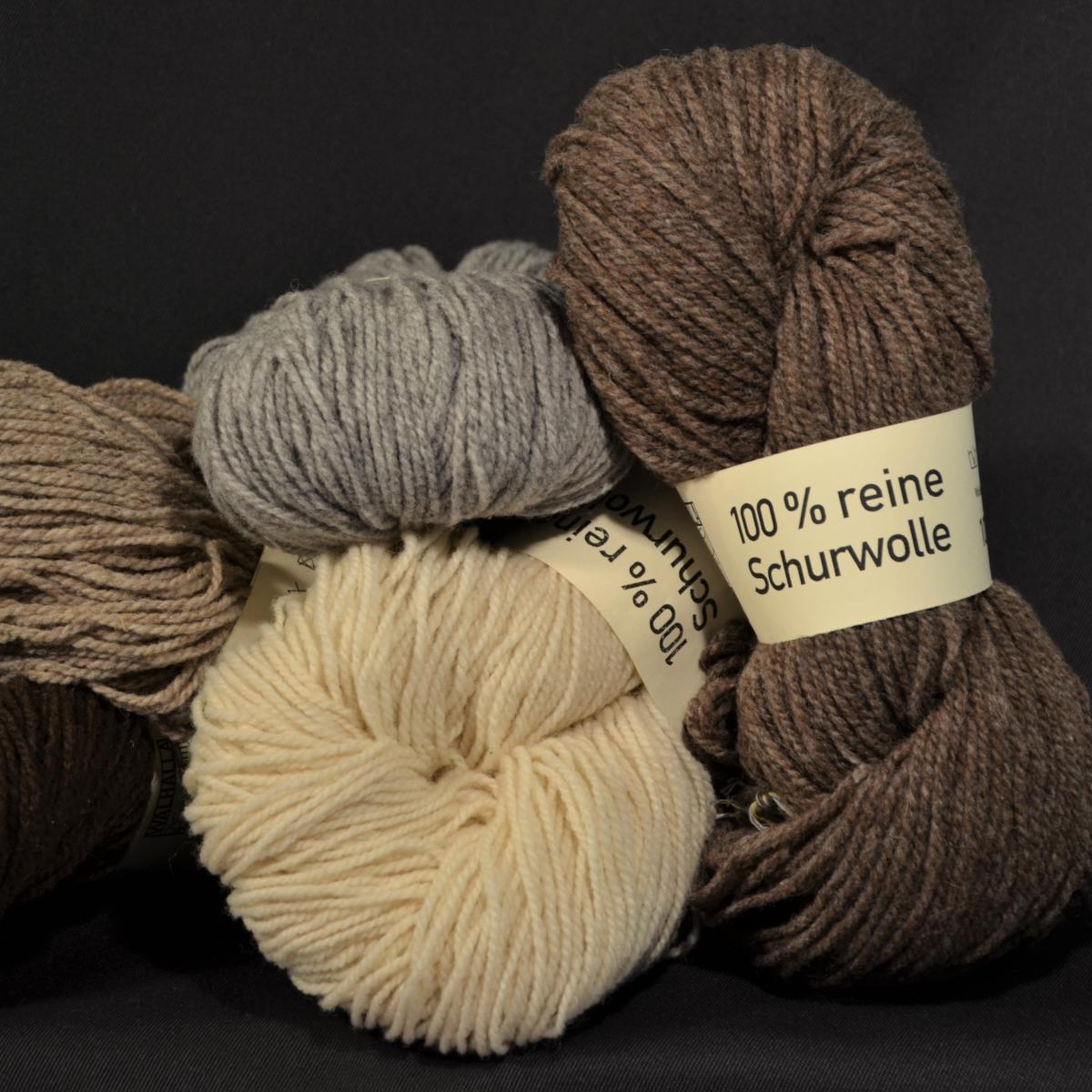 Strickwolle 100 Prozent Schafwolle braun natur grau