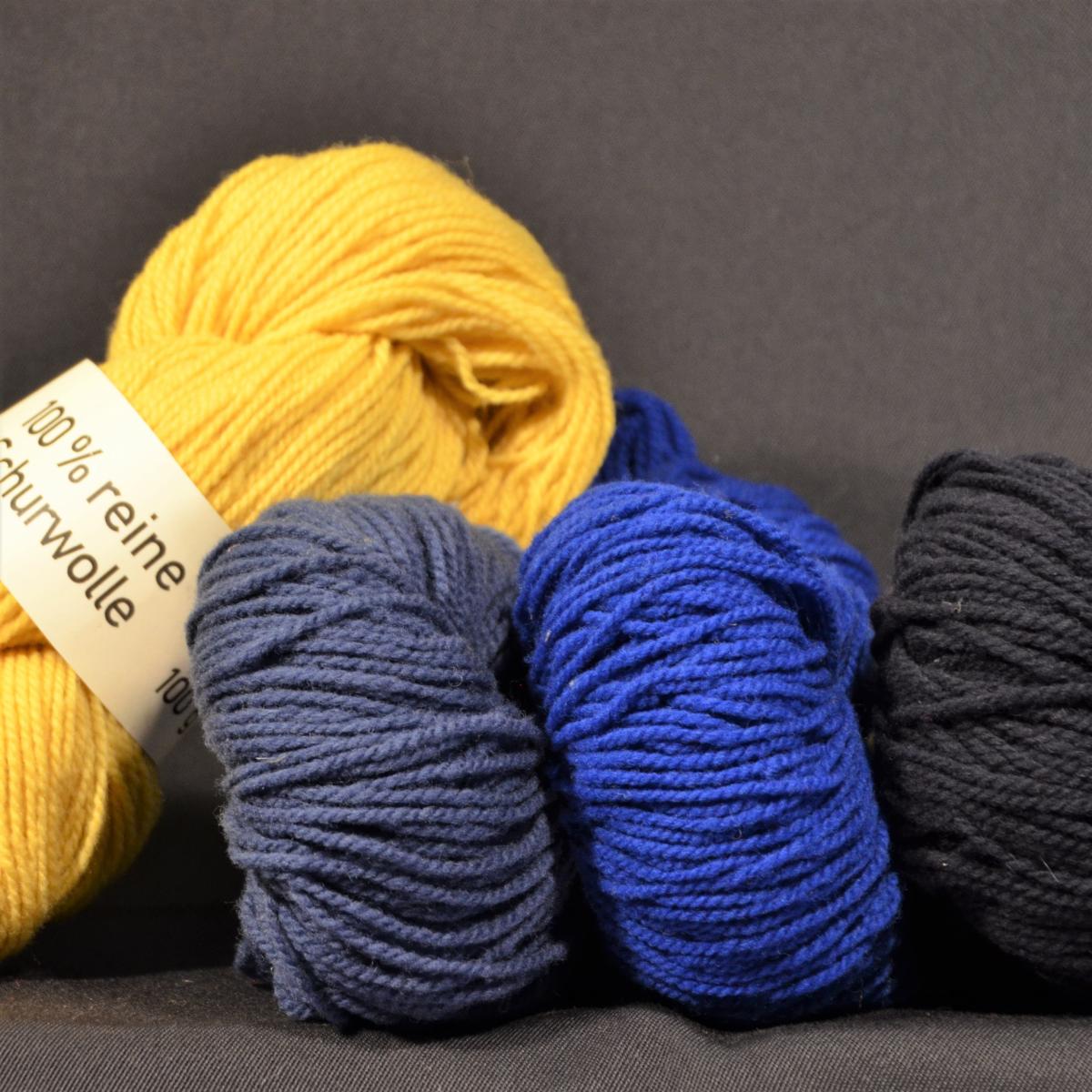 Strickwolle 100 Prozent Schafwolle gelb blau