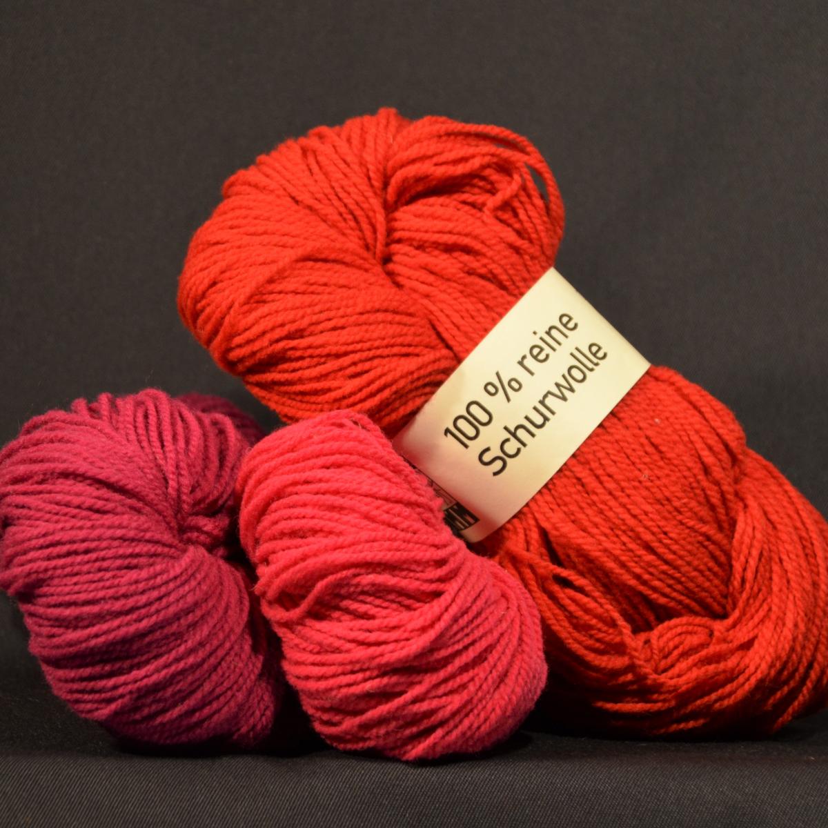Strickwolle 100 Prozent Schafwolle rot