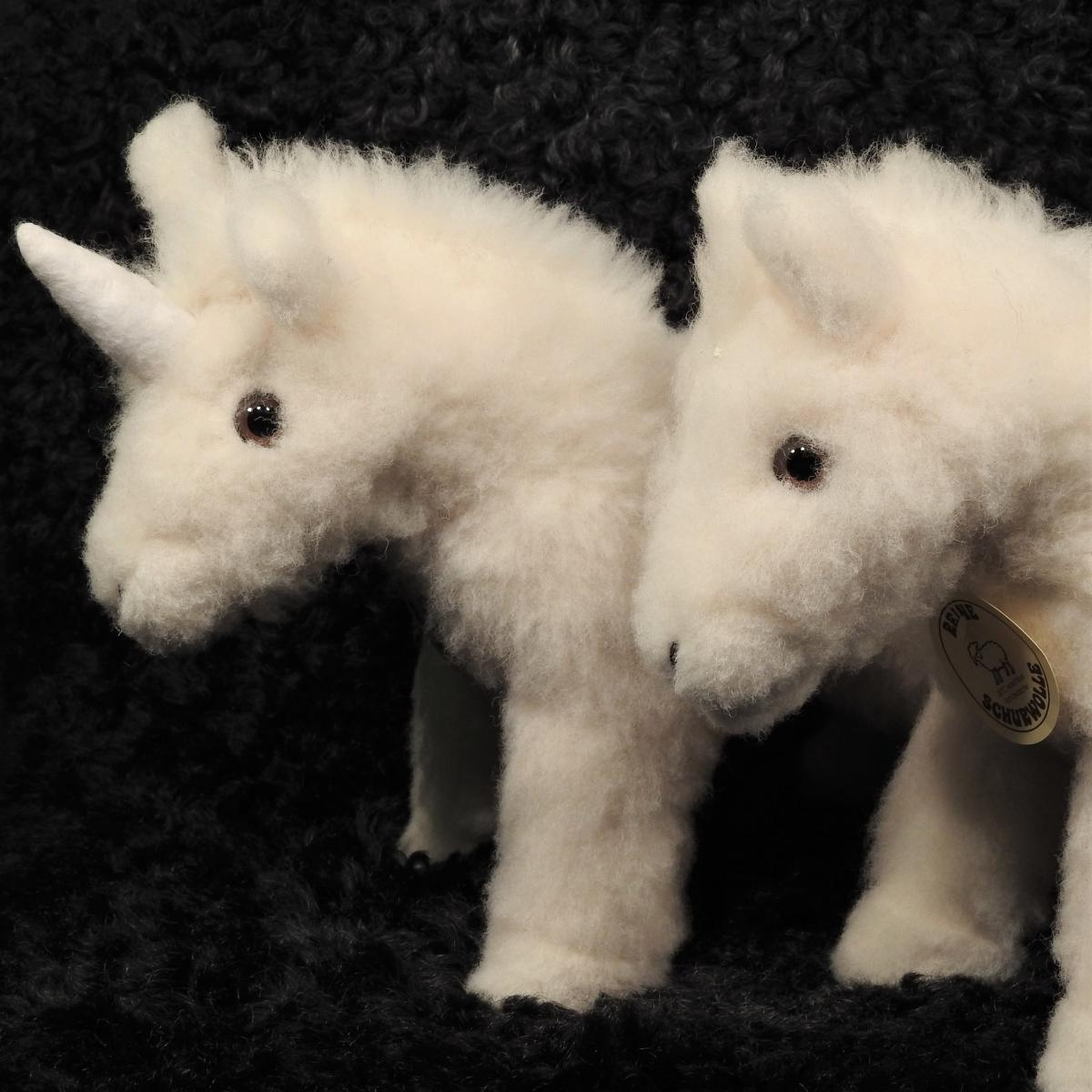 Schafwoll-Kuscheltier Pferd/Einhorn Schafwoll-Kuscheltier Pferd/Einhorn