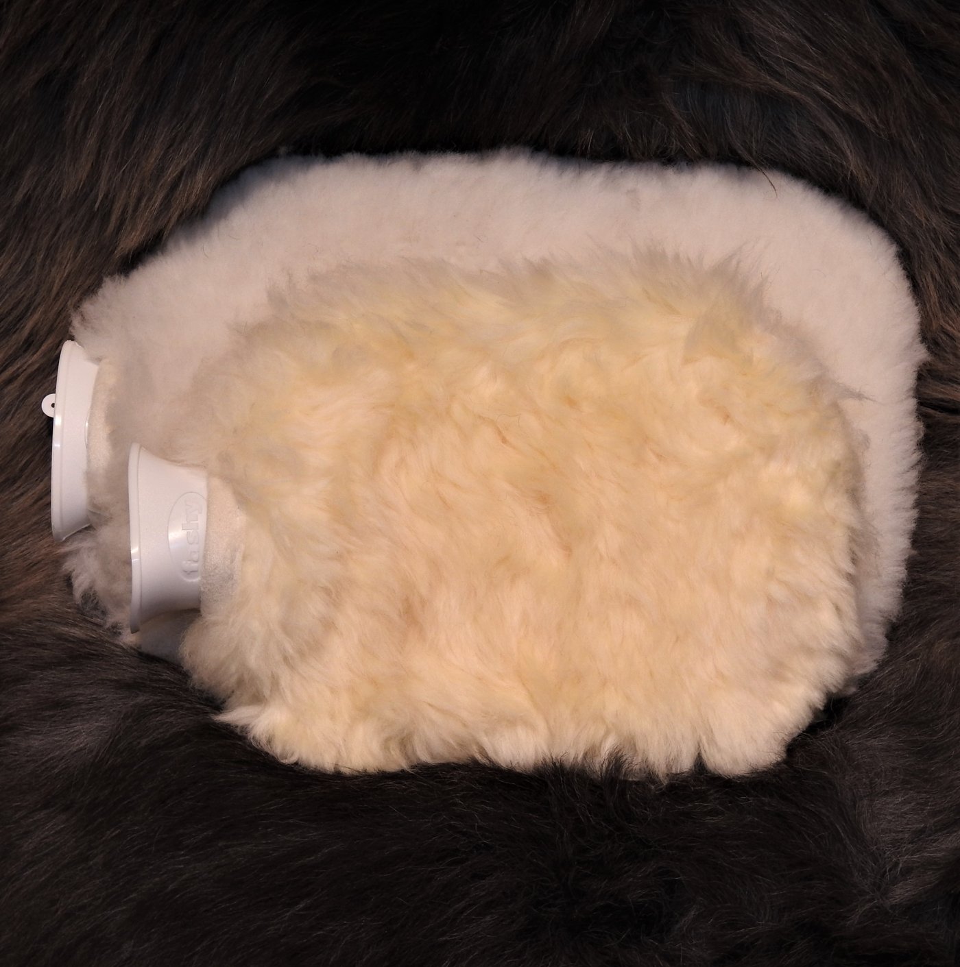 Lammfell-Wärmflaschen Lammfell-Wärmflaschen