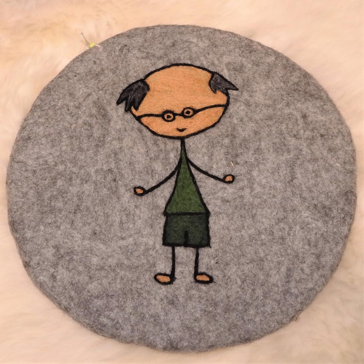 Schafwoll-Filz-Sitzauflage rund Familie: Opa Schafwoll-Filz-Sitzauflage rund Familie: Opa