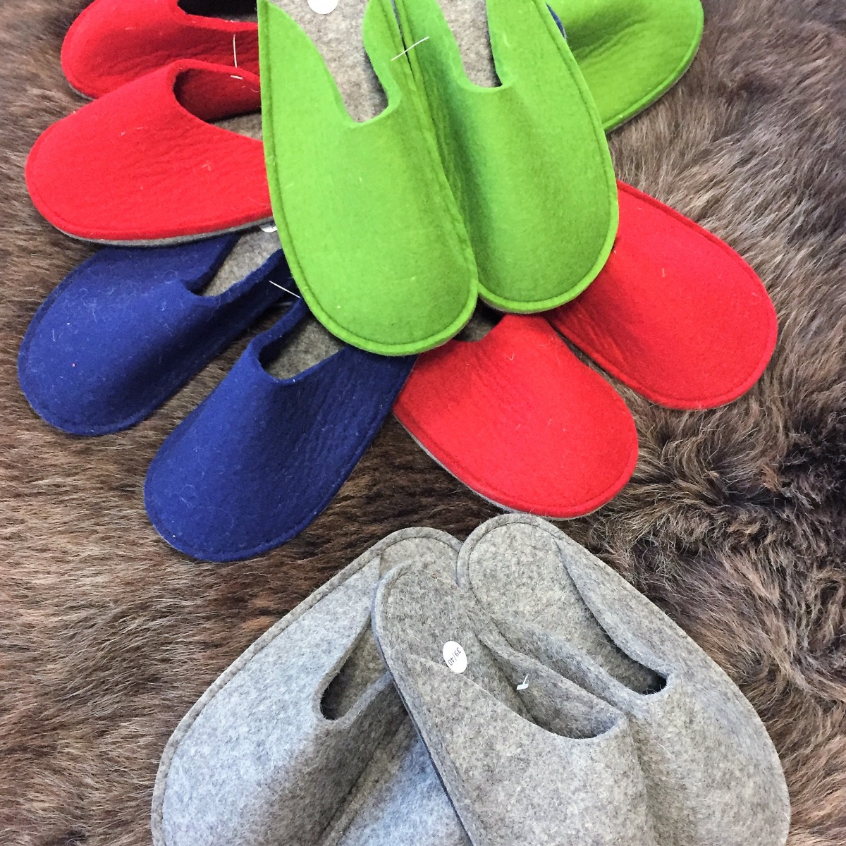 Schafwoll-Filz-Gästepantoffeln Schafwoll-Filz-Gästepantoffeln