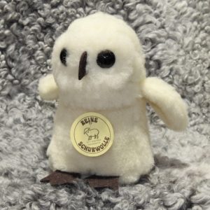 Schafwoll-Kuscheltier Eule