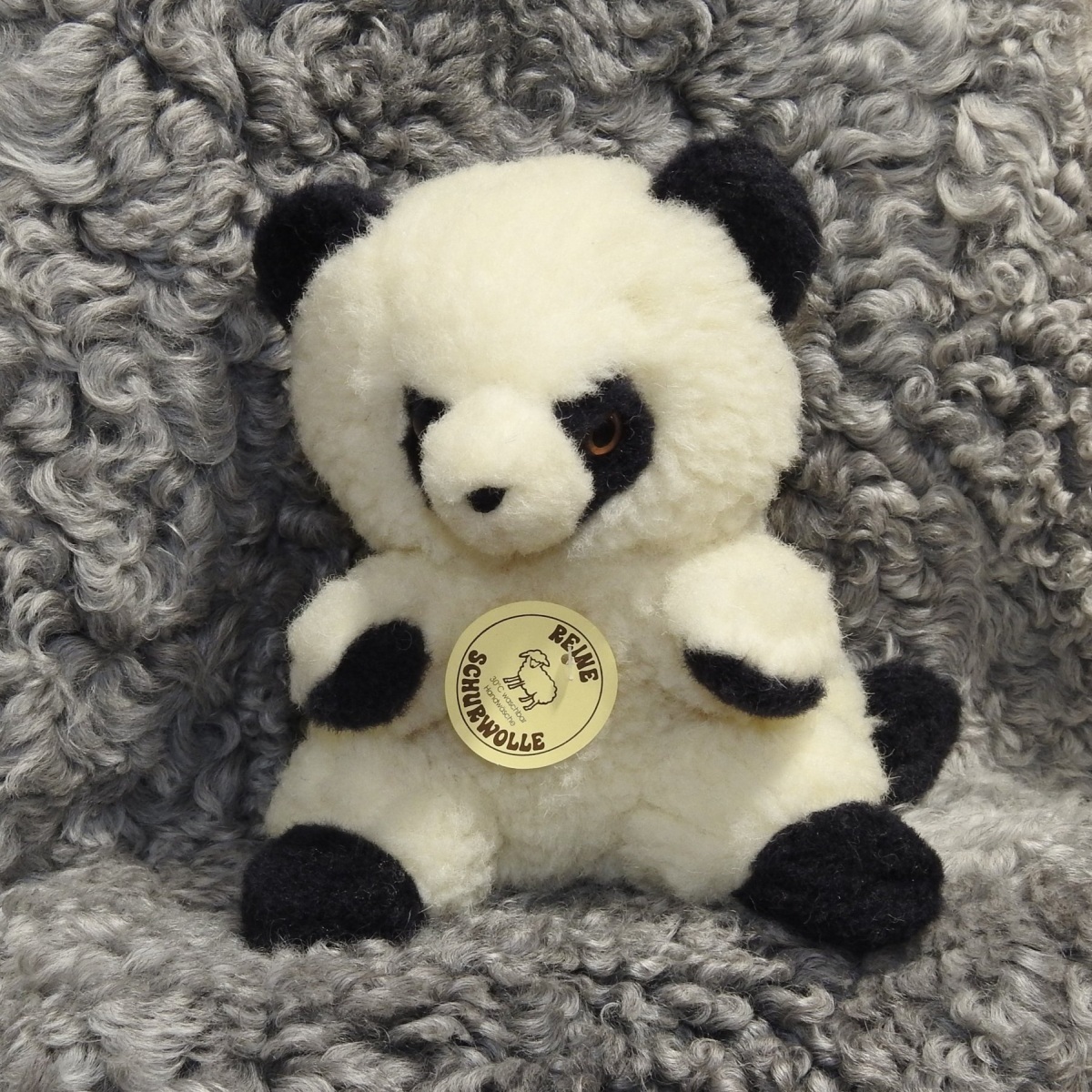 Schafwoll-Kuscheltier Waschbär Schafwoll-Kuscheltier Waschbär