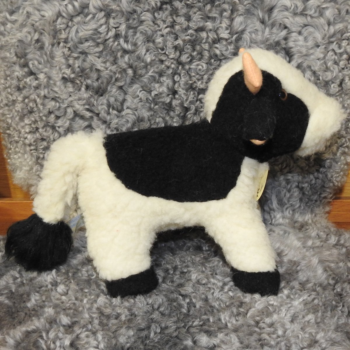 Schafwoll Kuscheltier Kuh