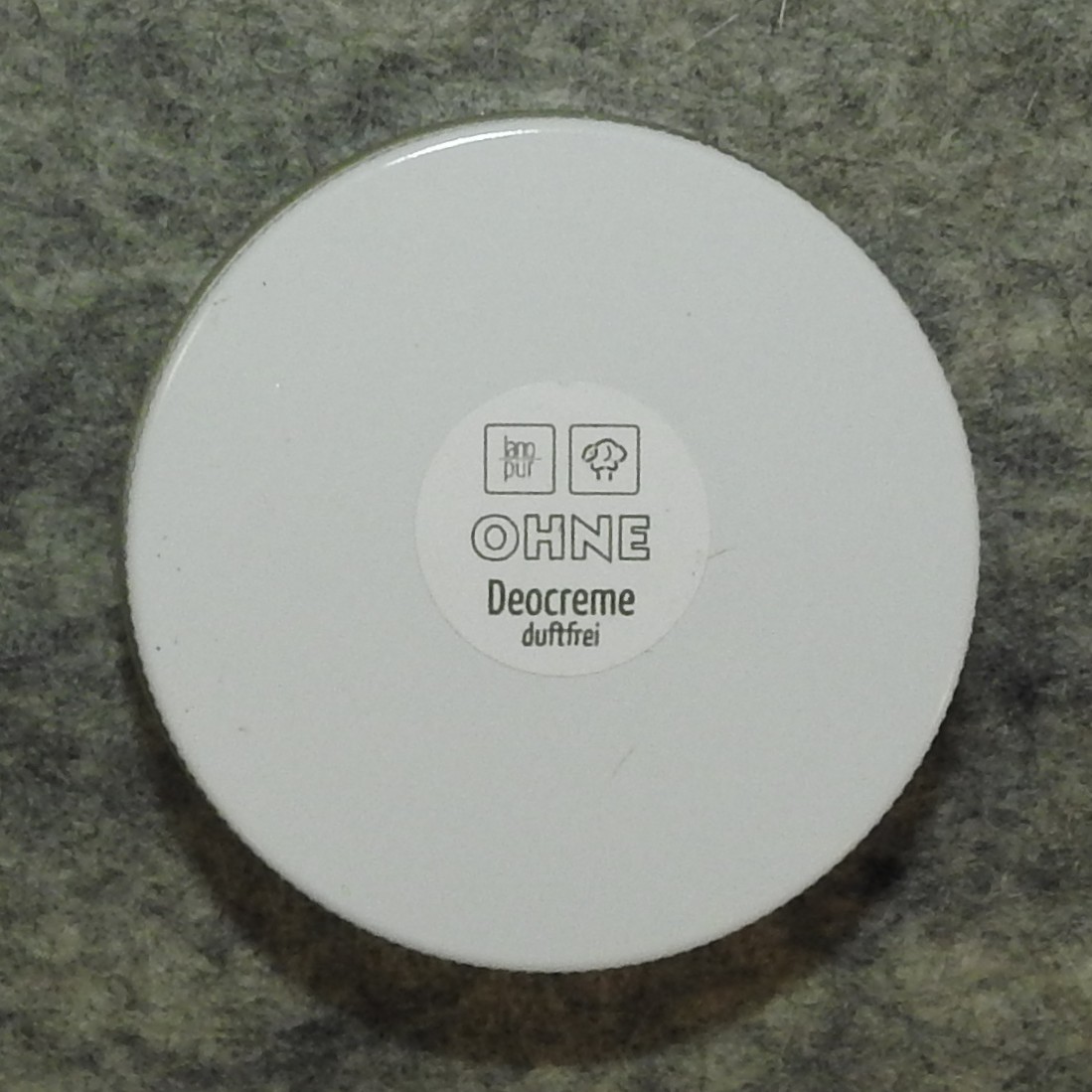 Deocreme mit Sheabutter ohne Duftstoffe ohne Aromen Deocreme mit Sheabutter ohne Duftstoffe ohne Aromen